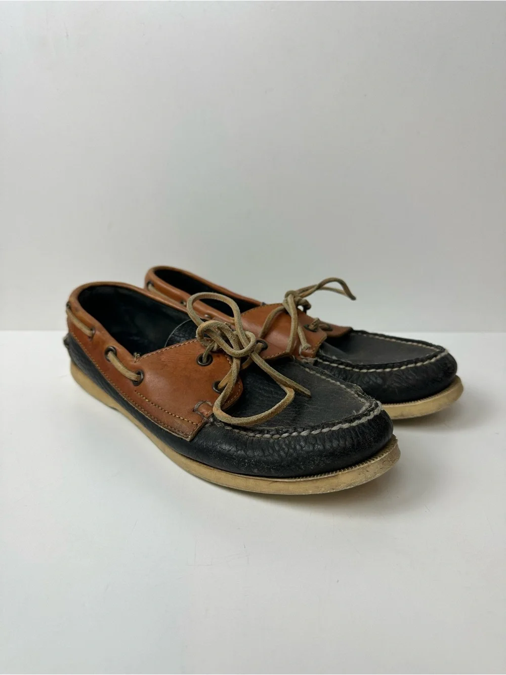 Dooney & Bourke Black and Brown Leather Men’s Boat Shoes